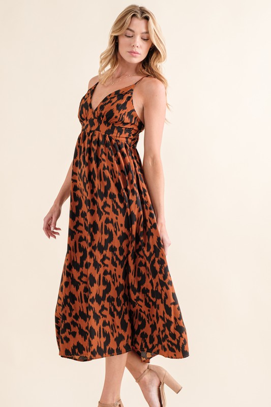 Leopard-Print-Plunge-Maxi-Dress-Brown Leopard Print Plunge Maxi Dress - Brown