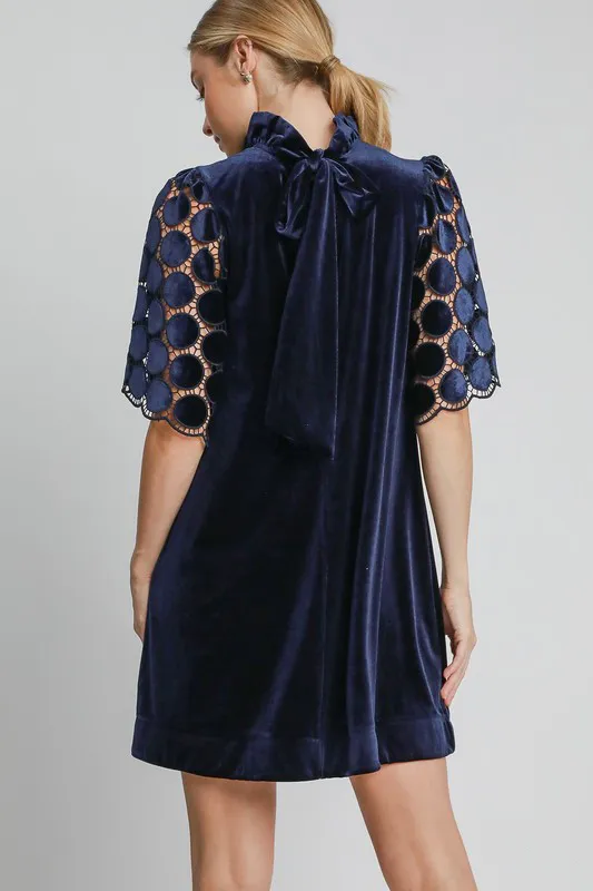 Dotted-Lace-Half-Sleeve-Mock-Neck-Back-Tie-Velvet-Dress-Navy-2