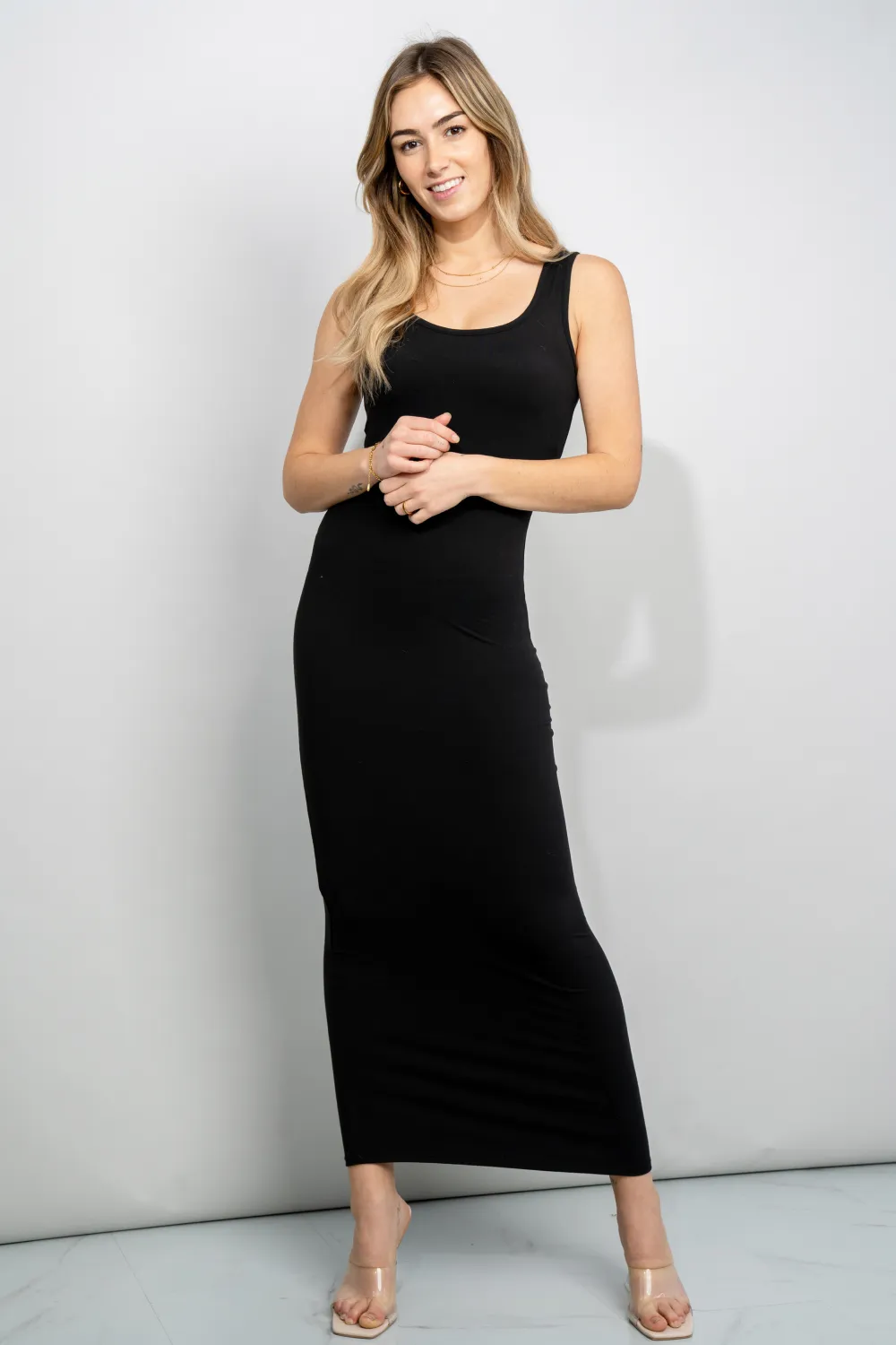 Scoop Neck Sleeveless Maxi Dress - Black