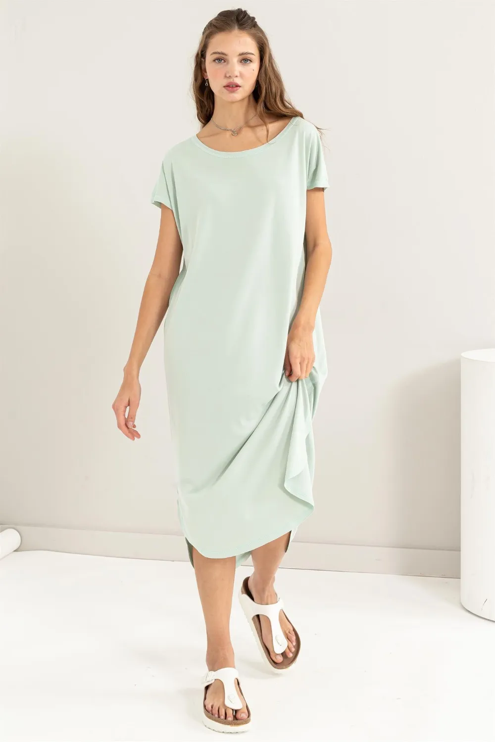 Short-Sleeve-High-Low-Slit-Midi-Dress-Mint Short Sleeve High-Low Slit Midi Dress - Mint